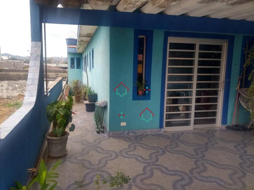 Foto 1 de Casa com 4 Quartos à venda, 220m² em Quitaúna, Osasco