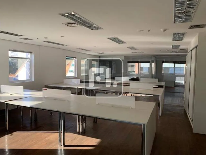 Foto 1 de Sala Comercial para alugar, 240m² em Itaim Bibi, São Paulo