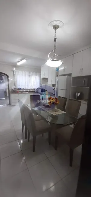 Foto 1 de Casa com 2 Quartos à venda, 141m² em Jardim Rina, Santo André