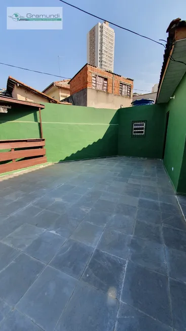 Foto 1 de Casa com 2 Quartos à venda, 140m² em Vila Nair, São Paulo