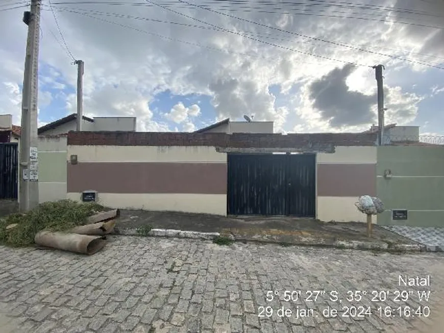 Foto 1 de Casa com 2 Quartos à venda, 67m² em Centro, Macaíba