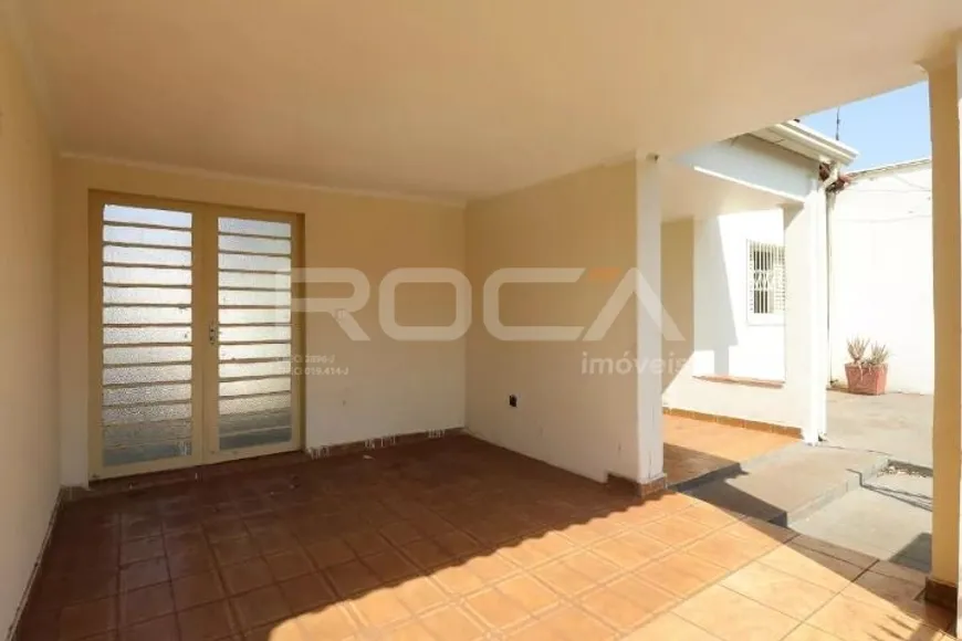 Foto 1 de Casa com 2 Quartos para alugar, 97m² em Ipiranga, Ribeirão Preto