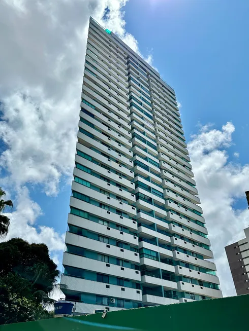 Foto 1 de Apartamento com 4 Quartos à venda, 184m² em Parnamirim, Recife