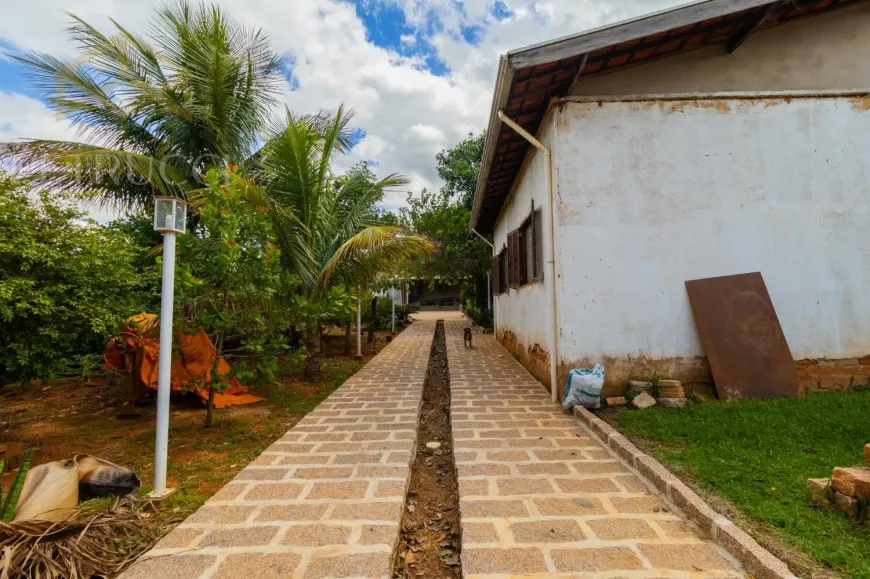 Foto 1 de Fazenda/Sítio com 3 Quartos à venda, 250m² em Recanto dos Dourados, Campinas