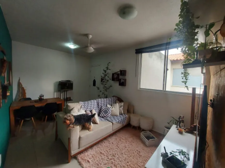 Foto 1 de Apartamento com 2 Quartos à venda, 50m² em Virgem Santa, Macaé