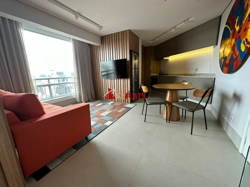 Foto 1 de Apartamento com 2 Quartos para alugar, 44m² em Consolação, São Paulo