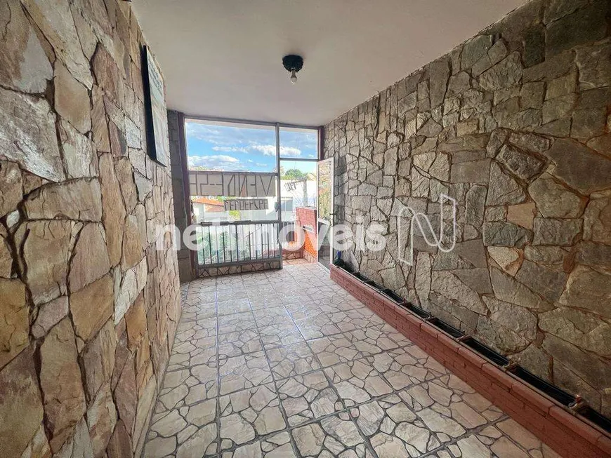 Foto 1 de Casa com 4 Quartos à venda, 320m² em Jardim América, Belo Horizonte