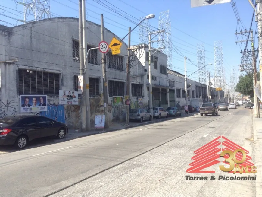 Foto 1 de Galpão/Depósito/Armazém para venda ou aluguel, 1800m² em Parque da Mooca, São Paulo