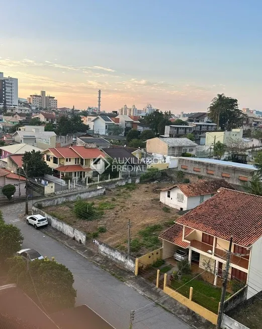 Foto 1 de Lote/Terreno à venda, 1050m² em Coloninha, Florianópolis