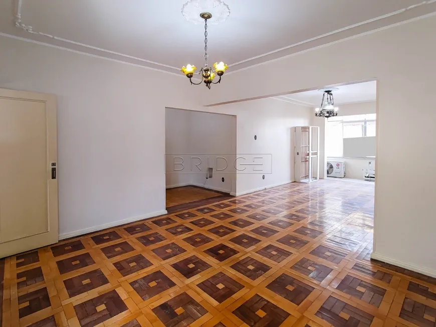Foto 1 de Apartamento com 3 Quartos à venda, 143m² em Santana, Porto Alegre