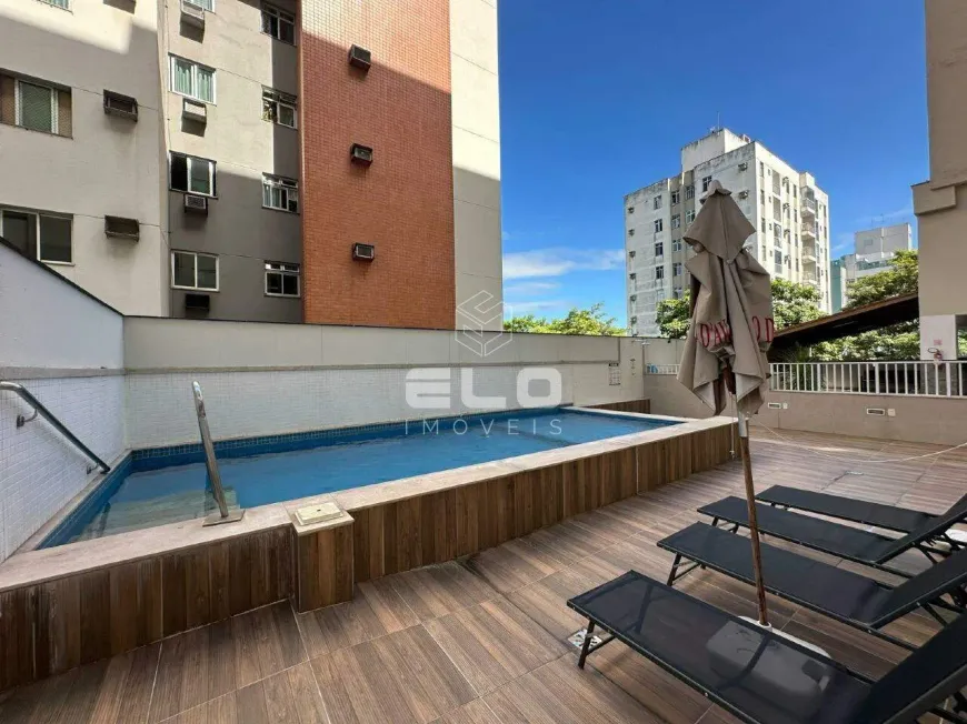 Foto 1 de Apartamento com 3 Quartos para alugar, 80m² em Jardim Camburi, Vitória