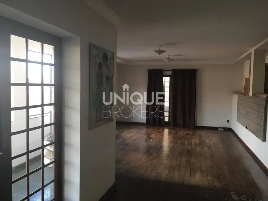 Foto 1 de Casa com 4 Quartos à venda, 450m² em Vila Galvao, Jundiaí