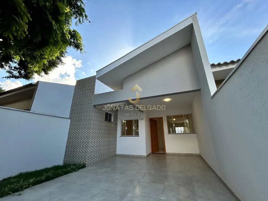 Foto 1 de Casa com 3 Quartos à venda, 85m² em Parque Residencial Aeroporto, Maringá