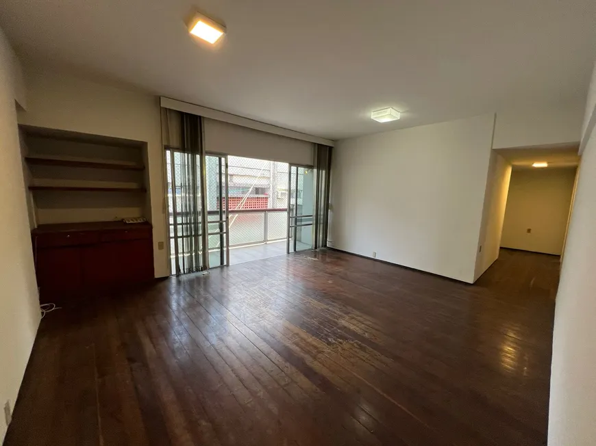 Foto 1 de Apartamento com 3 Quartos à venda, 107m² em Boa Viagem, Recife