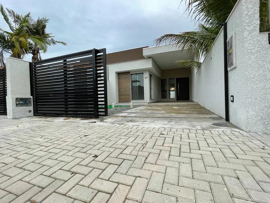 Foto 1 de Casa com 3 Quartos à venda, 98m² em Volta ao mundo I, Itapoá