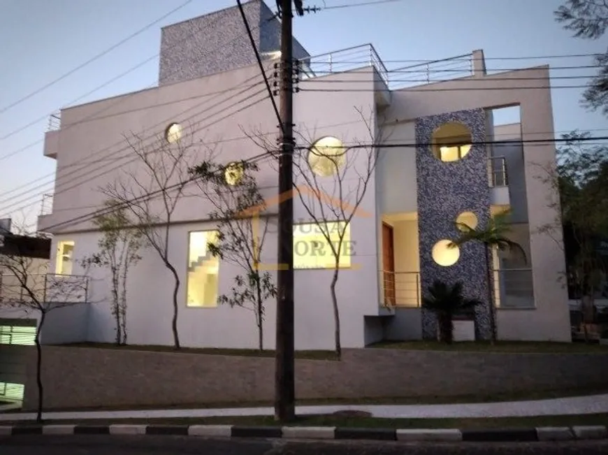 Foto 1 de Casa de Condomínio com 5 Quartos à venda, 498m² em Tucuruvi, São Paulo