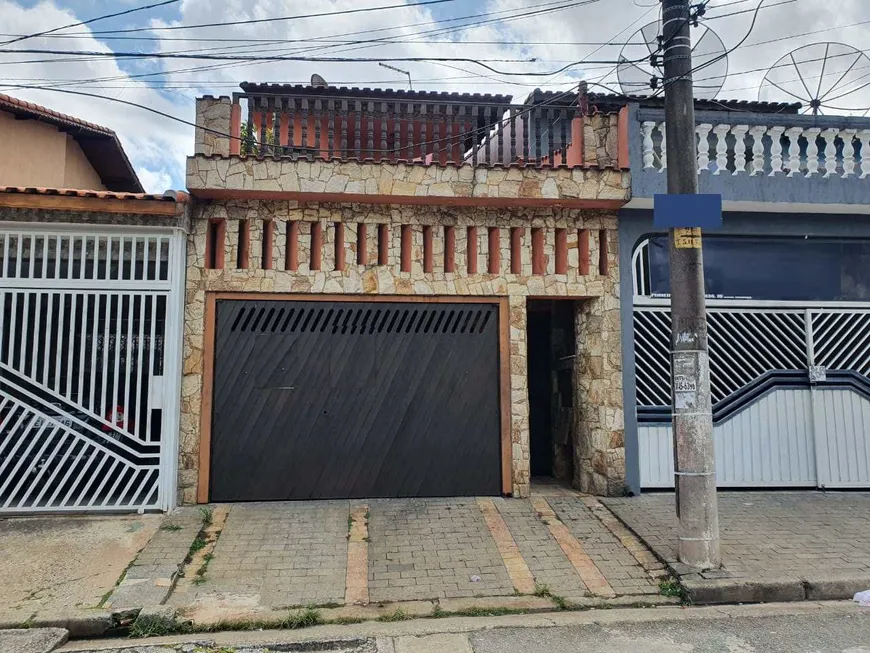 Foto 1 de Sobrado com 3 Quartos à venda, 125m² em Jardim Ana Maria, Santo André