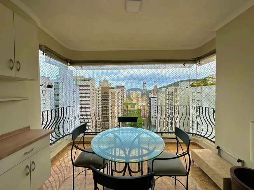Foto 1 de Apartamento com 3 Quartos à venda, 135m² em Pitangueiras, Guarujá