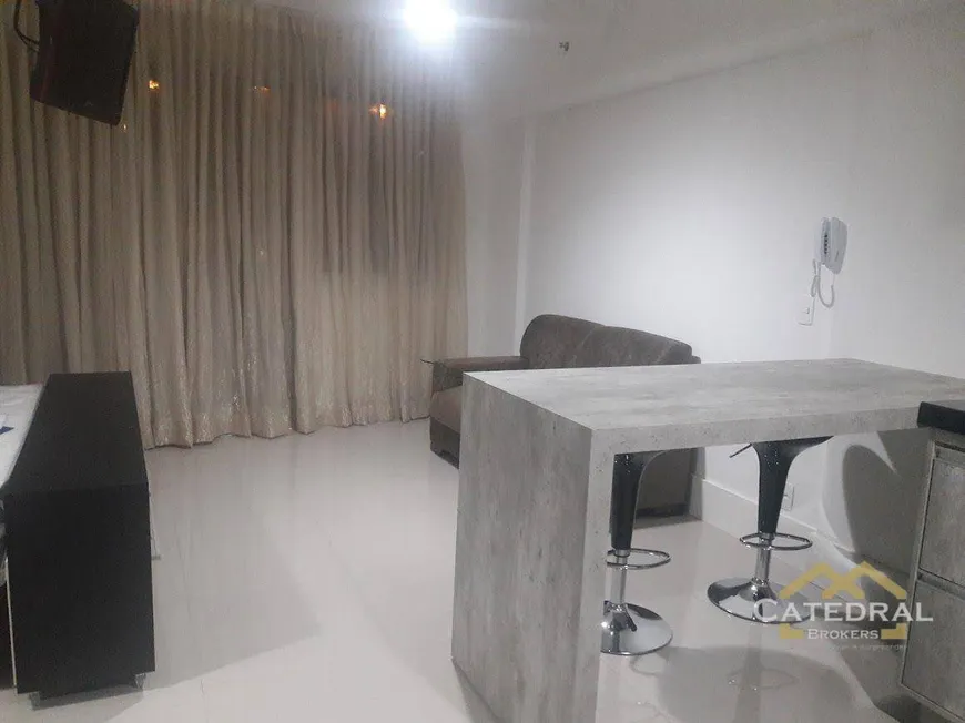 Foto 1 de Flat com 1 Quarto para alugar, 44m² em Centro, Jundiaí