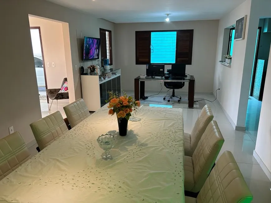 Foto 1 de Casa com 3 Quartos à venda, 300m² em Barro Vermelho, Natal