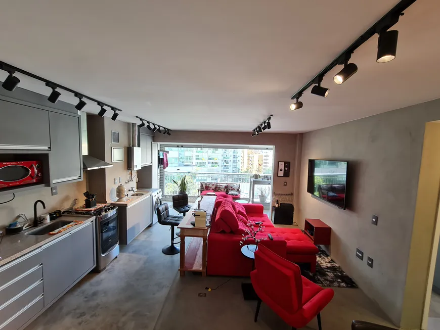 Foto 1 de Apartamento com 2 Quartos à venda, 67m² em Consolação, São Paulo