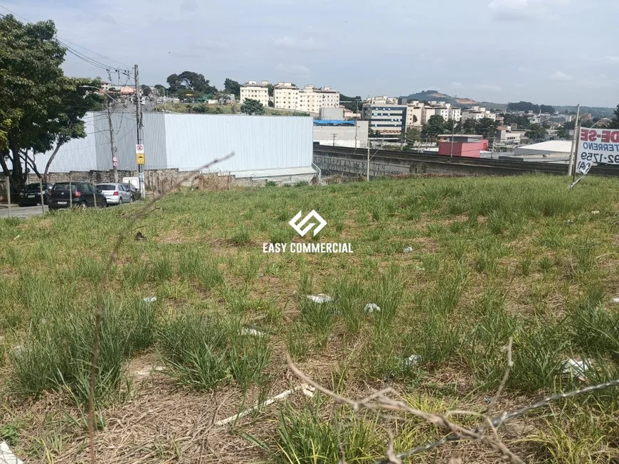 Foto 1 de Lote/Terreno à venda, 2450m² em Kennedy, Contagem