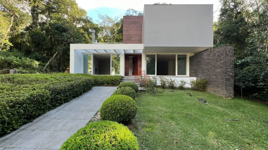 Foto 1 de Casa de Condomínio com 4 Quartos à venda, 403m² em Centro, Gramado
