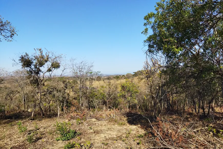 Foto 1 de Lote/Terreno à venda, 20000m² em Zona Rural, Matozinhos