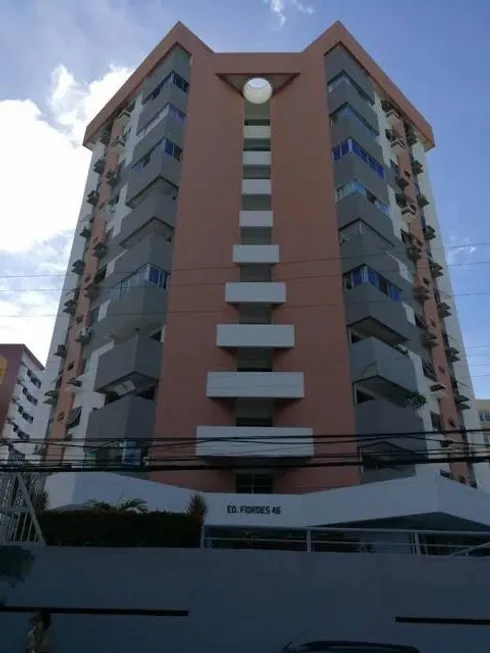 Foto 1 de Apartamento com 3 Quartos à venda, 78m² em Ponta Verde, Maceió