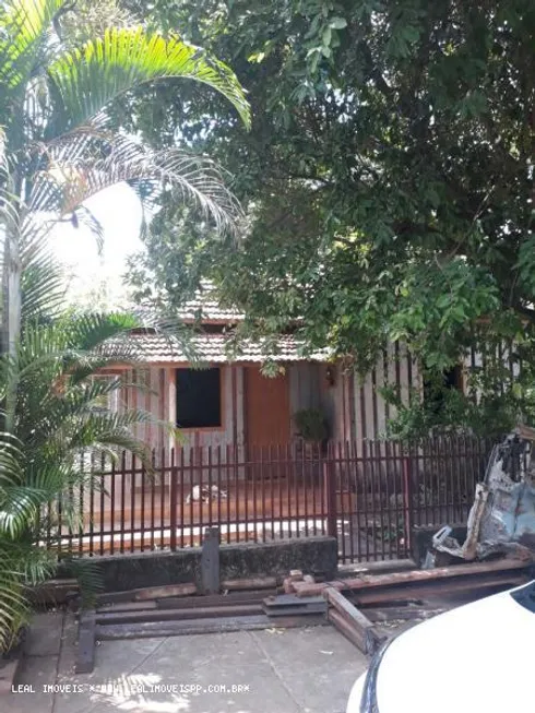 Foto 1 de Casa com 2 Quartos à venda, 1750m² em Centro, Regente Feijó