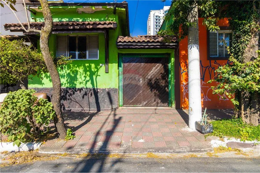Foto 1 de Casa com 2 Quartos à venda, 96m² em Vila Regente Feijó, São Paulo