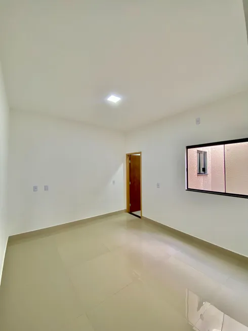 Foto 1 de Casa com 3 Quartos à venda, 80m² em Residencial Orlando Morais, Goiânia