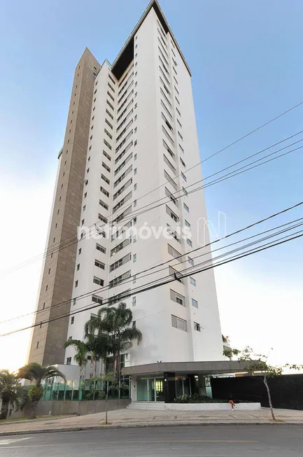 Foto 1 de Apartamento com 4 Quartos à venda, 243m² em Belvedere, Belo Horizonte