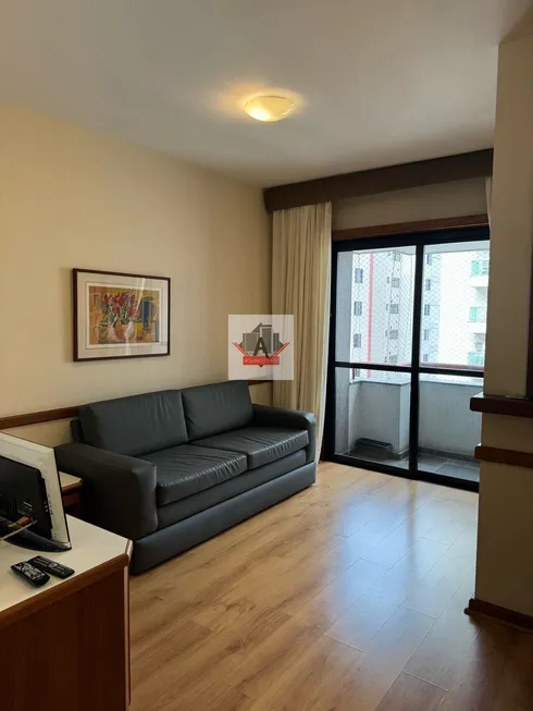 Foto 1 de Apartamento com 1 Quarto para alugar, 34m² em Jardim América, São Paulo