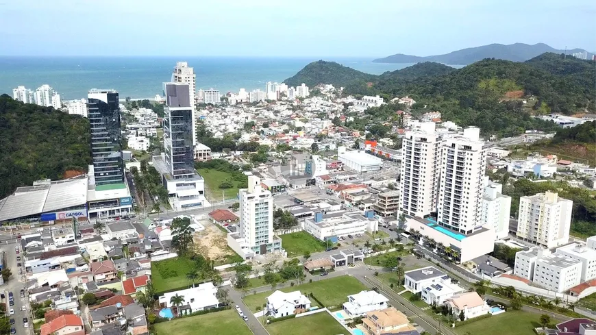 Foto 1 de Apartamento com 3 Quartos à venda, 88m² em Praia Brava de Itajai, Itajaí
