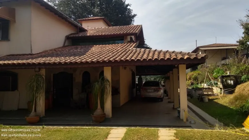 Foto 1 de Fazenda/Sítio com 5 Quartos à venda, 600m² em Tanque, Atibaia