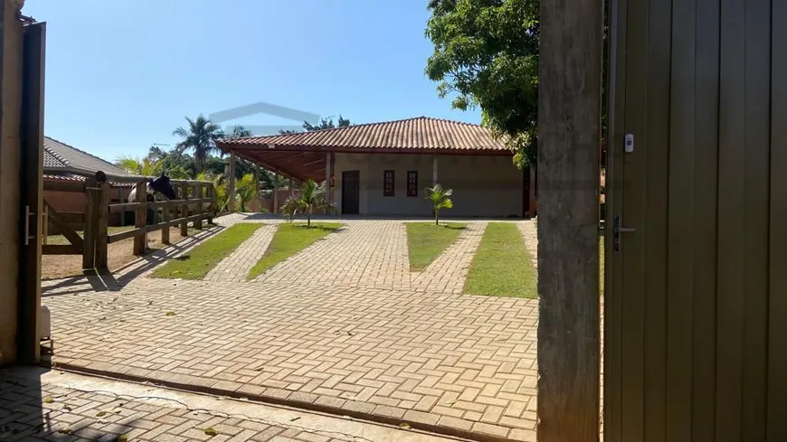 Foto 1 de Fazenda/Sítio com 3 Quartos à venda, 600m² em Chácara Iracema, Salto