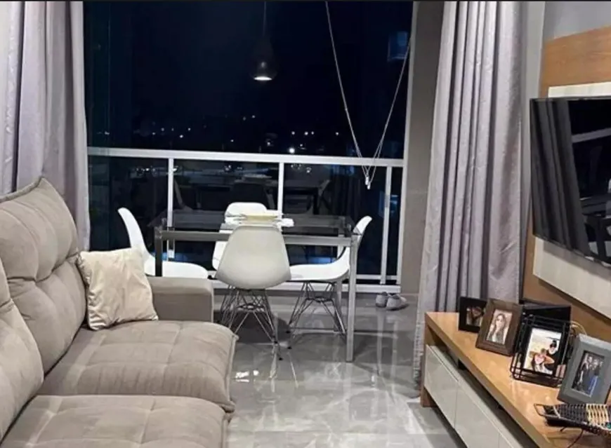 Foto 1 de Apartamento com 2 Quartos à venda, 75m² em Jardim Oriente, São José dos Campos