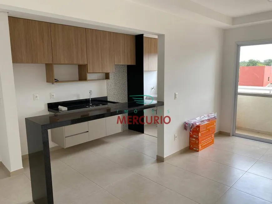 Foto 1 de Apartamento com 2 Quartos à venda, 65m² em Jardim Colonial, Bauru