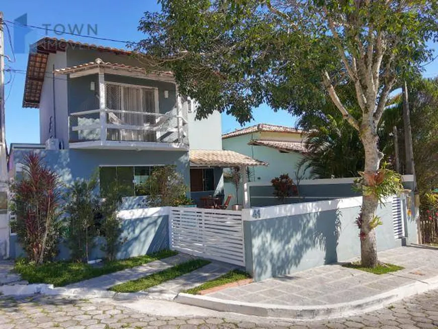 Foto 1 de Casa de Condomínio com 4 Quartos à venda, 160m² em Várzea das Moças, Niterói