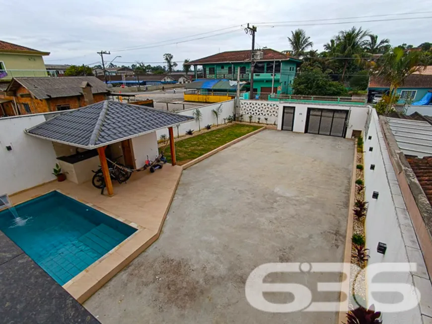 Foto 1 de Sobrado com 4 Quartos à venda, 180m² em Paranaguamirim, Joinville