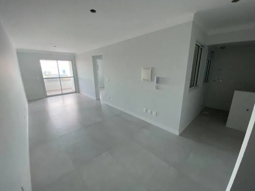 Foto 1 de Apartamento com 2 Quartos à venda, 72m² em Kobrasol, São José