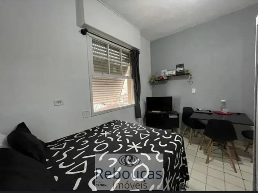 Foto 1 de Kitnet com 1 Quarto à venda, 28m² em Boqueirão, Santos