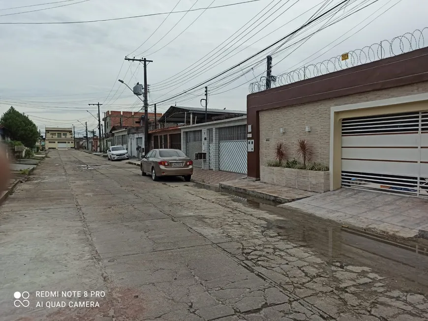 Foto 1 de Casa com 3 Quartos à venda, 90m² em Novo Aleixo, Manaus