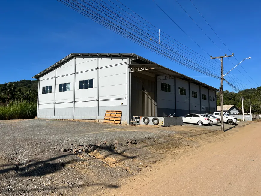 Foto 1 de Galpão/Depósito/Armazém à venda, 700m² em Industrial, Timbó