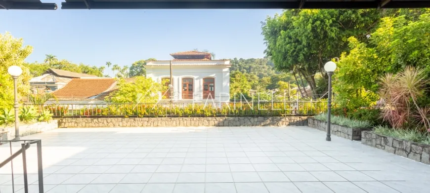 Foto 1 de Casa com 5 Quartos à venda, 700m² em Jardim Botânico, Rio de Janeiro