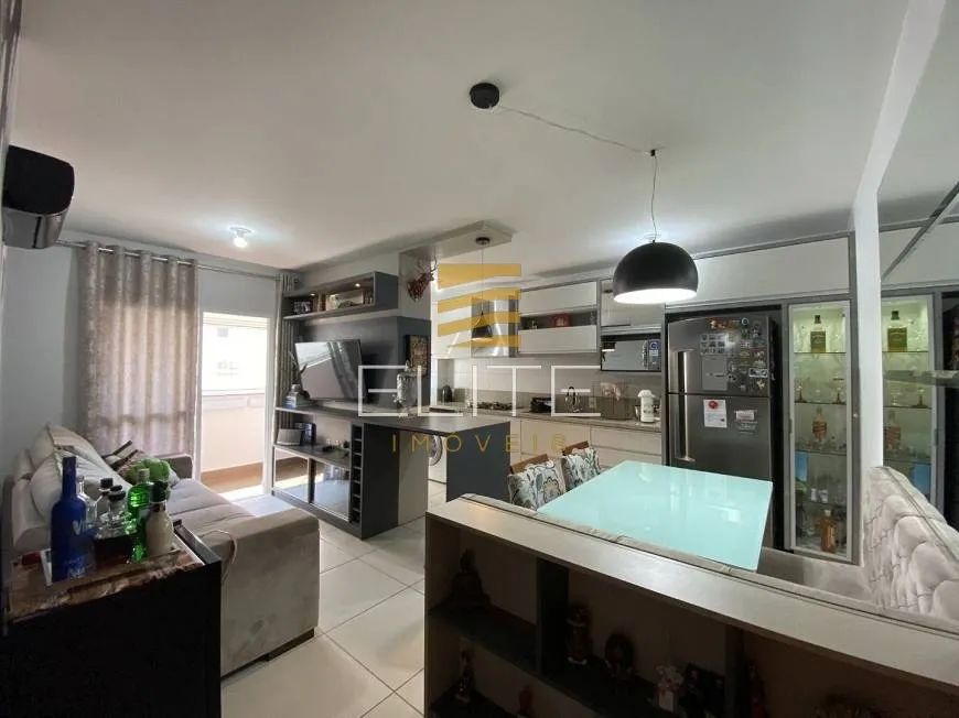 Foto 1 de Apartamento com 2 Quartos à venda, 65m² em Areias, São José