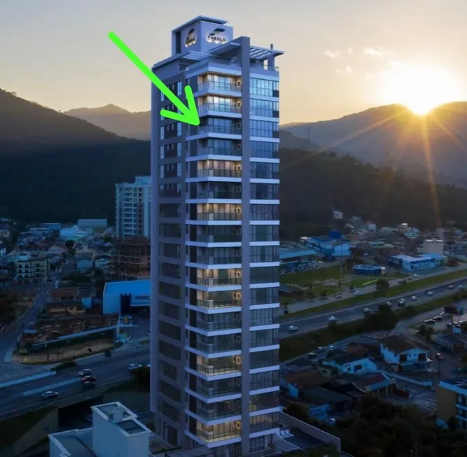 Foto 1 de Apartamento com 3 Quartos à venda, 130m² em Centro, Itapema