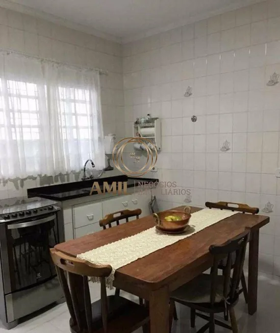 Foto 1 de Sobrado com 3 Quartos à venda, 97m² em Bosque dos Eucaliptos, São José dos Campos