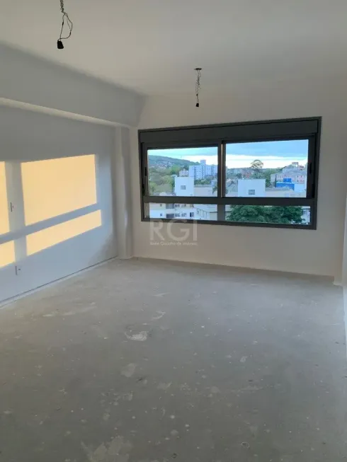 Foto 1 de Apartamento com 1 Quarto à venda, 34m² em Teresópolis, Porto Alegre